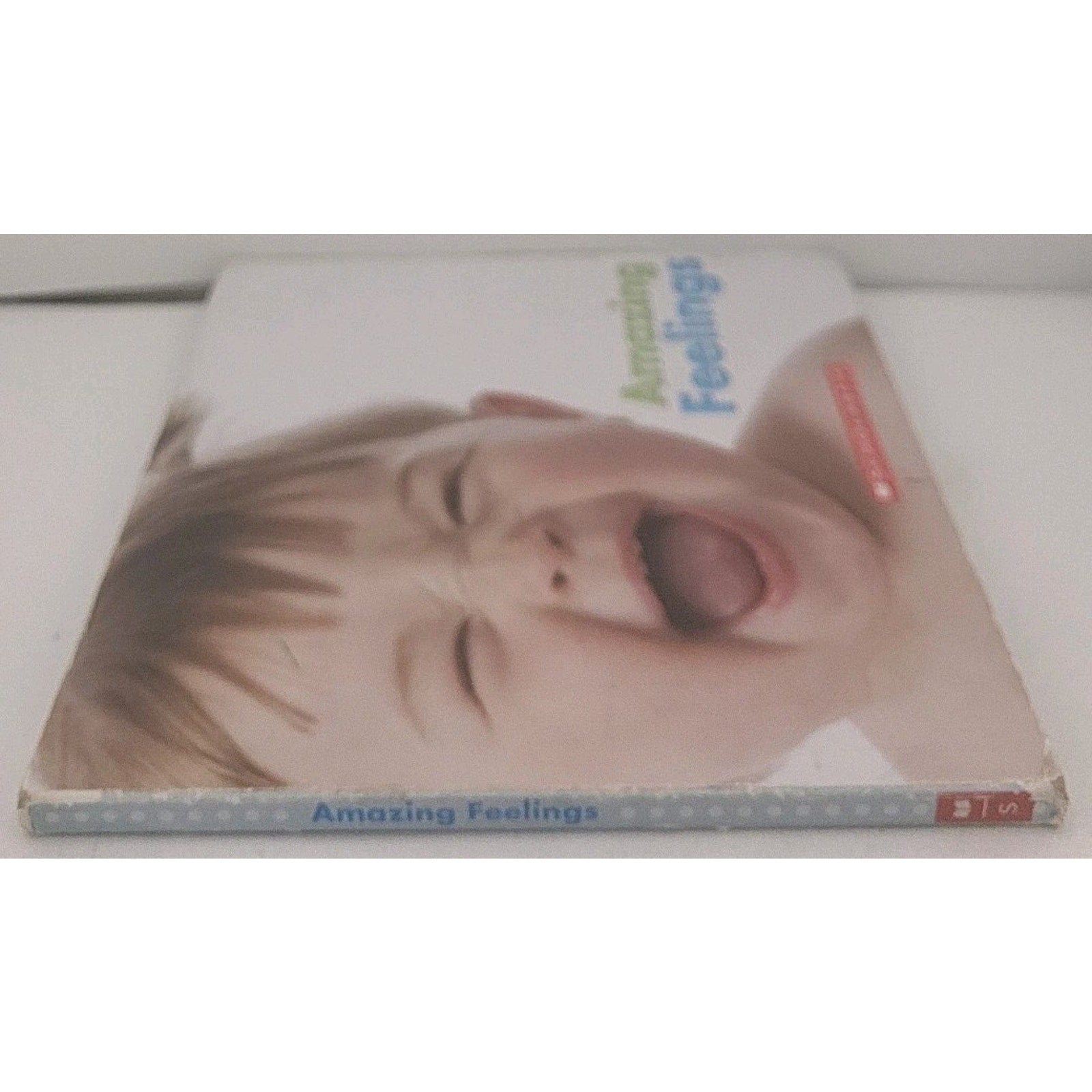 Amazing Feelings (Scholastic) Board Book by Anna W. Bardaus (2014)