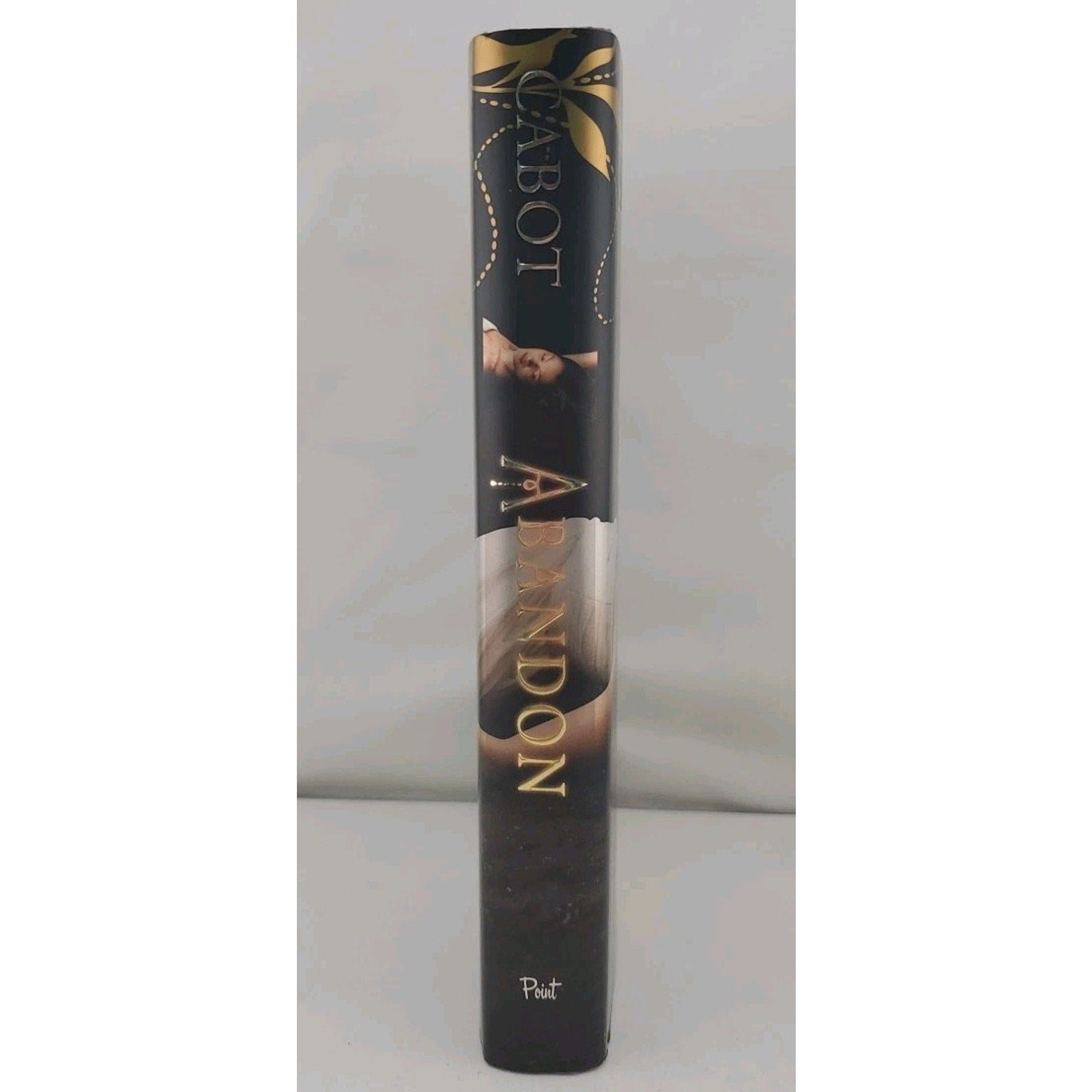 Abandon (the Abandon Trilogy, Book 1) by Meg Cabot (2011, Hardcover)