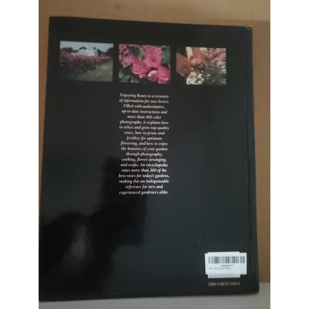 Ortho's Guide to Enjoying Roses by Janet Goldenberg, Ann Reilly and Saxon...