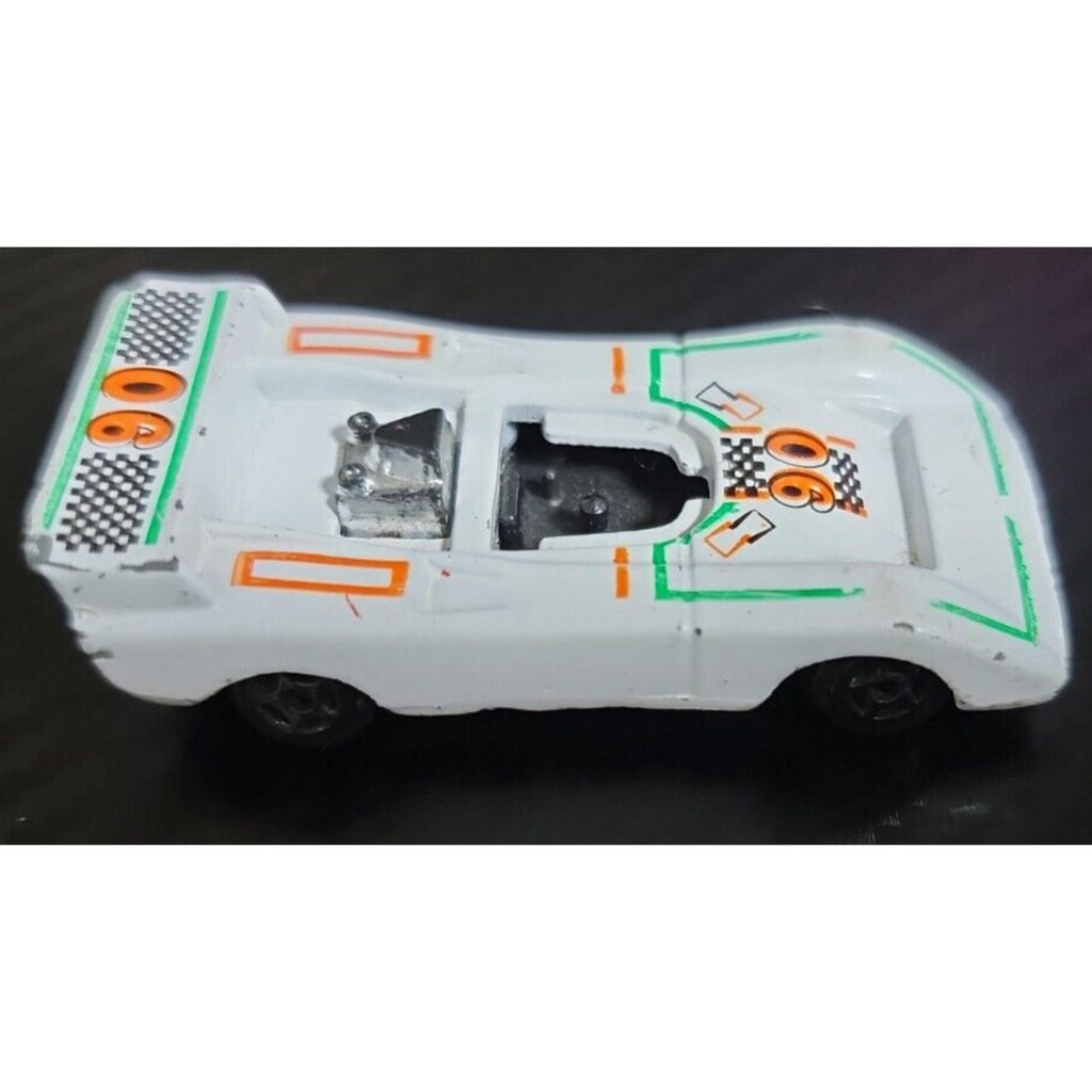 #90 Race White Die Cast Car