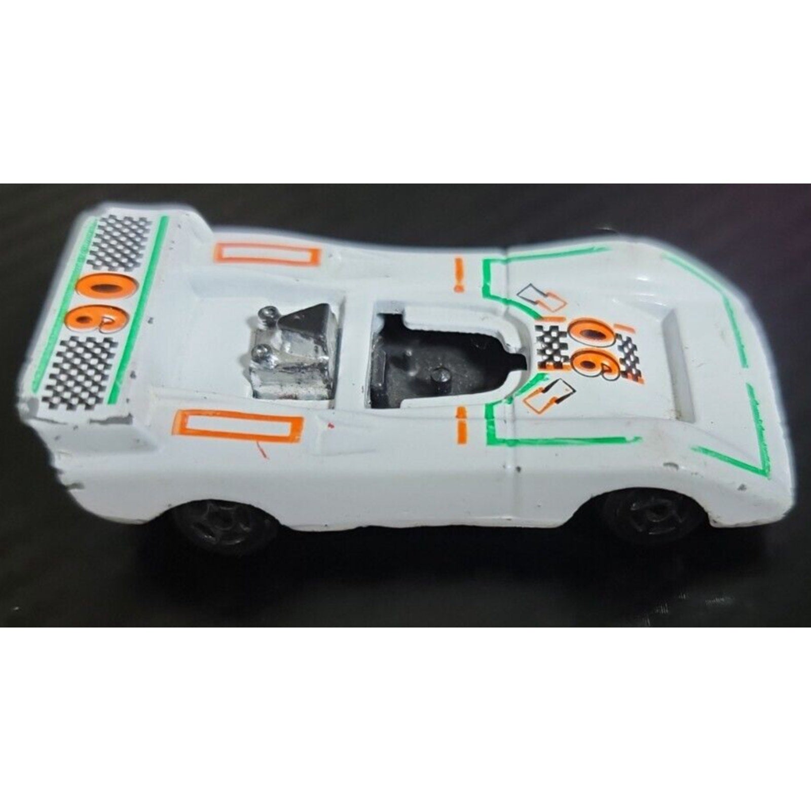 #90 Race White Die Cast Car