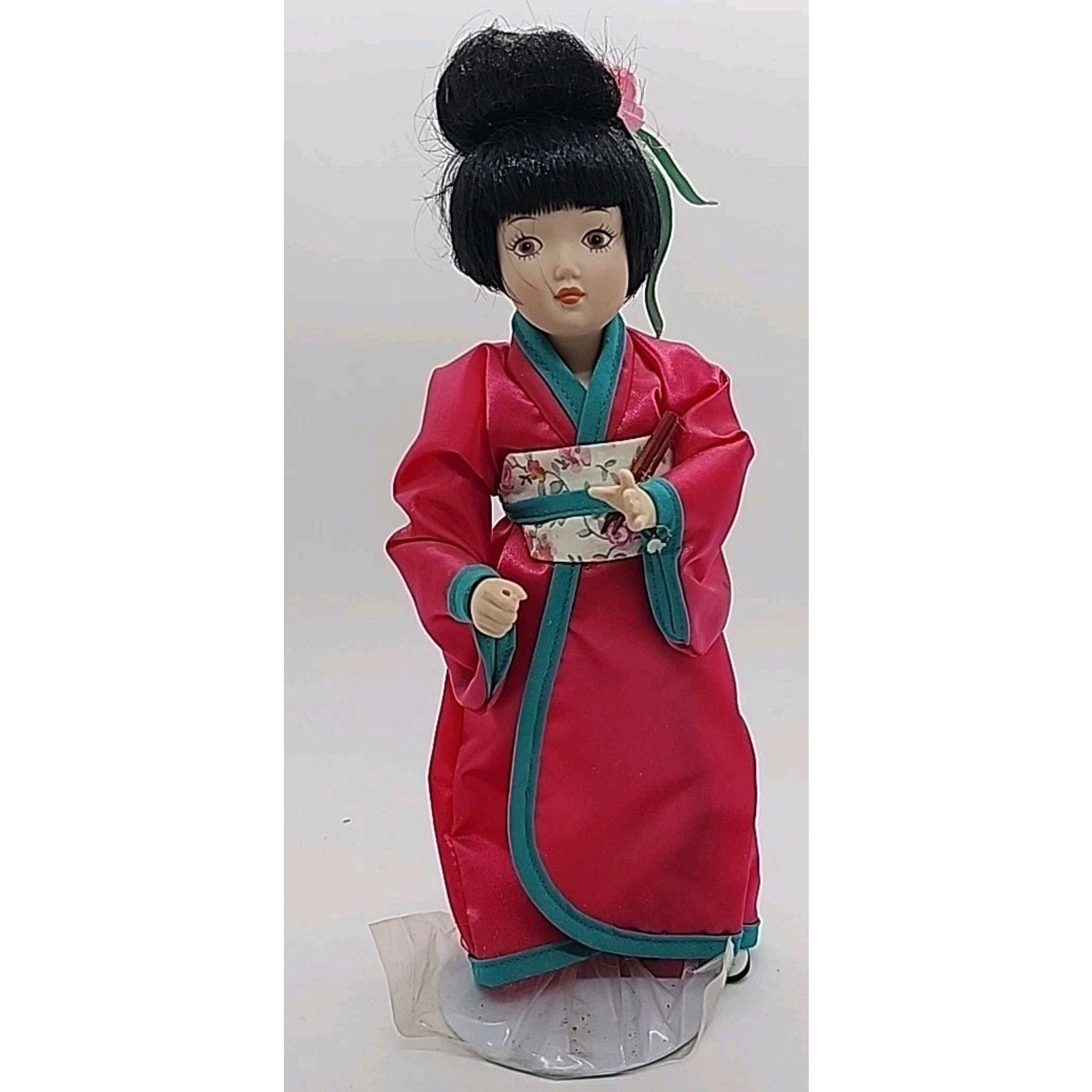 Doll, Asian Geisha Girl 12" Figurine W Stand, "Danbury Mint Akiko"