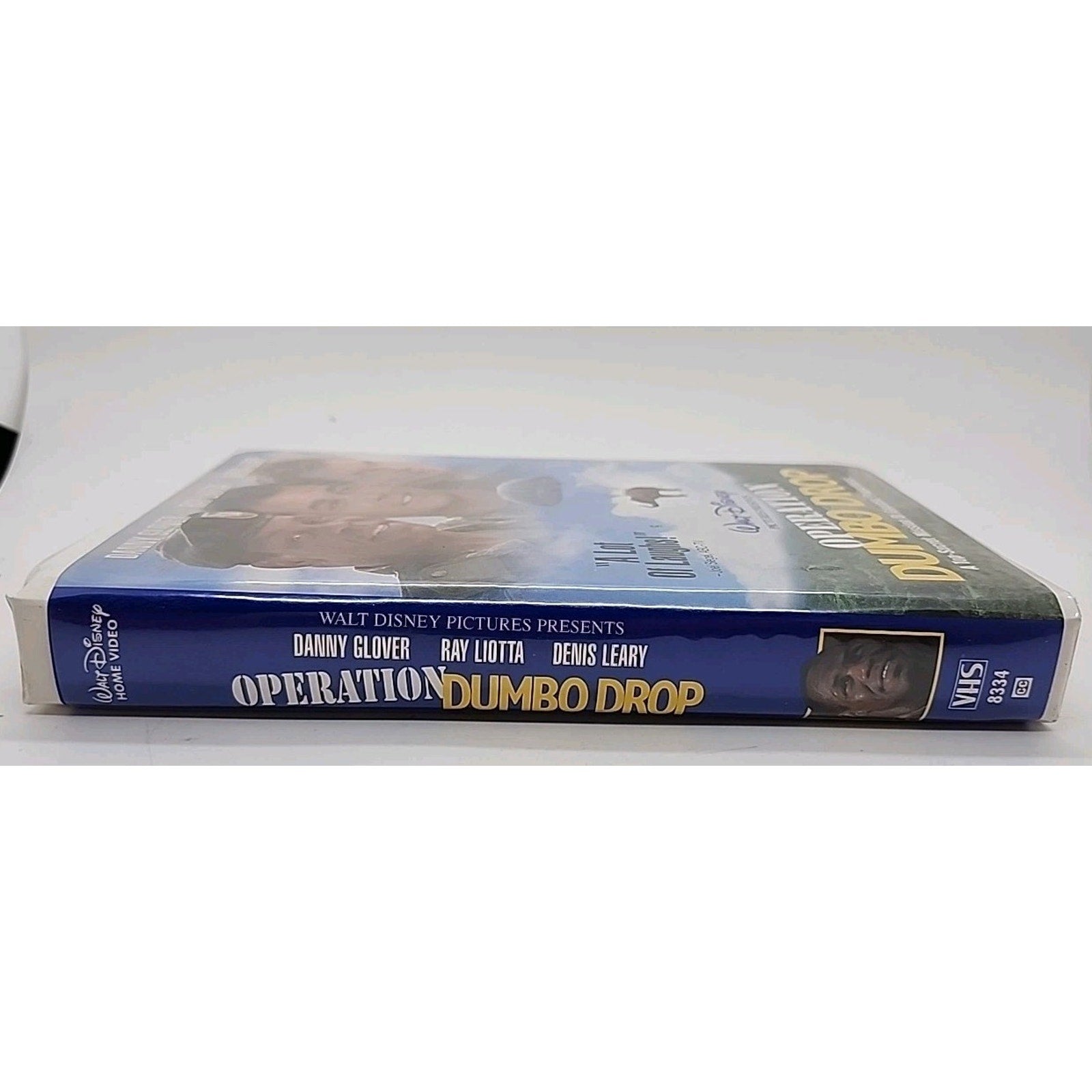 Operation Dumbo Drop (VHS, 1996, Clam Shell)