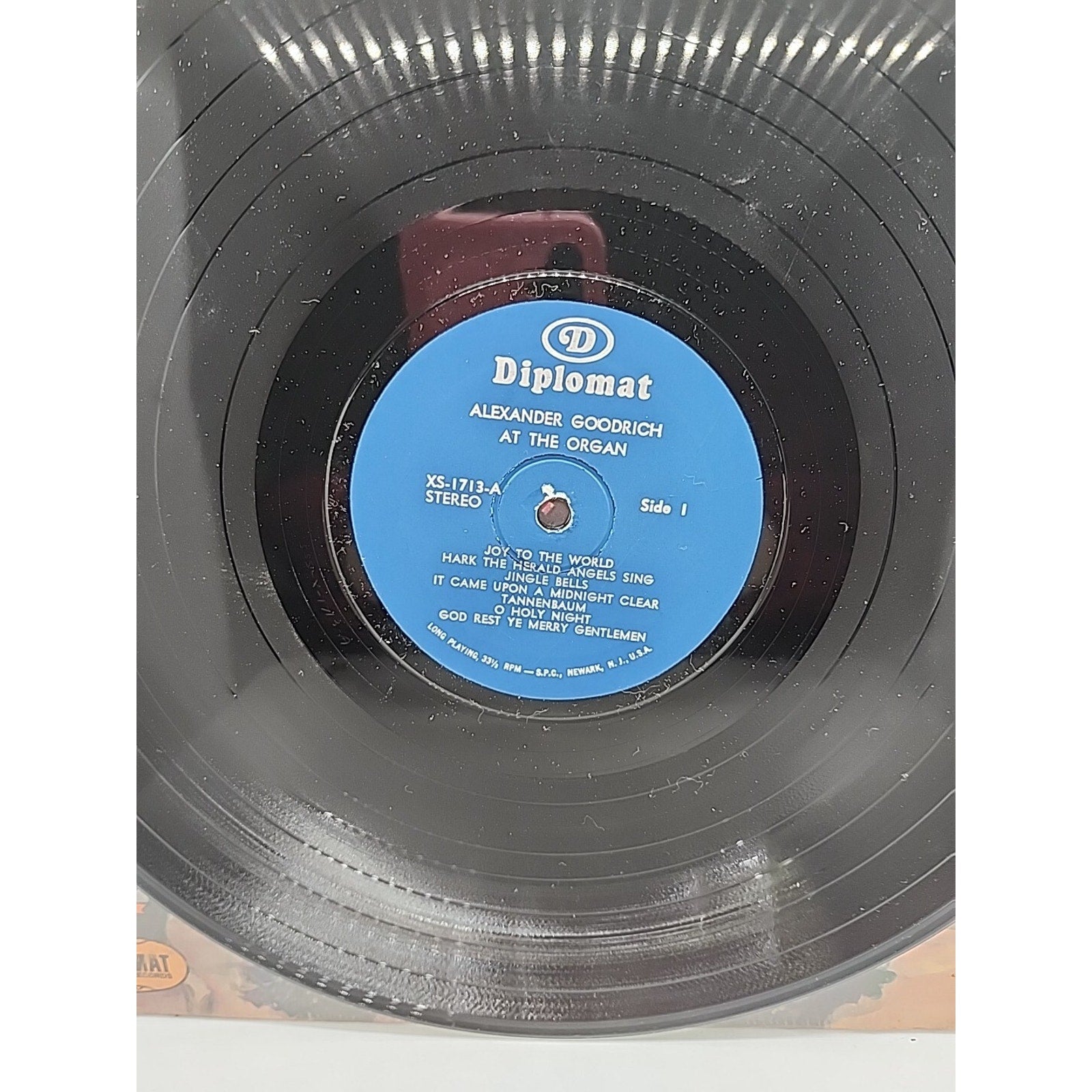 Alexander Goodrich – At The Organ - Organ and Chimes Christmas Favorites(Record)