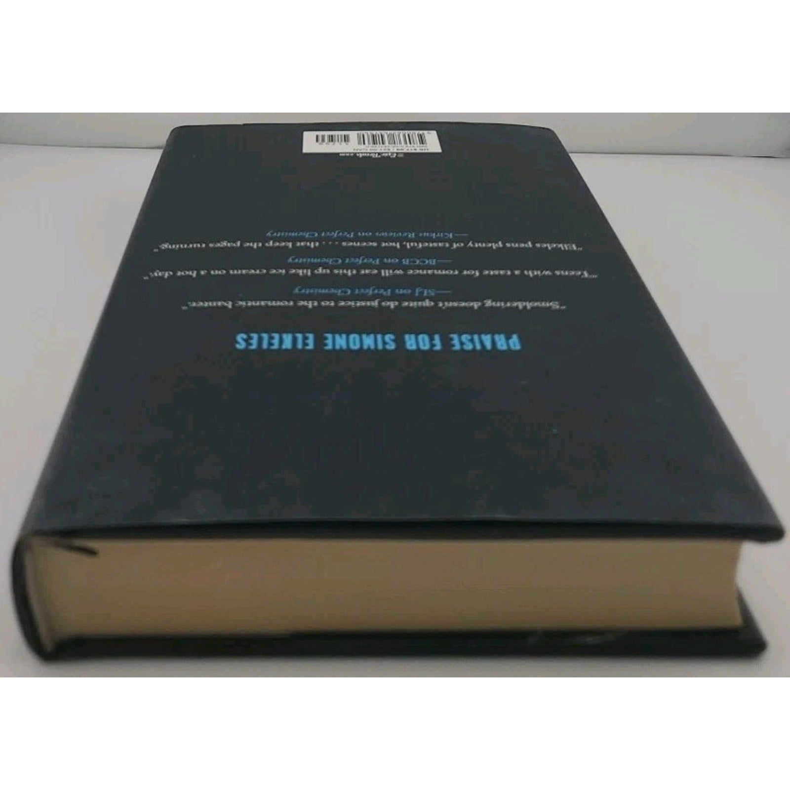Crossing the Line by Simone Elkeles (2018, Hardcover)