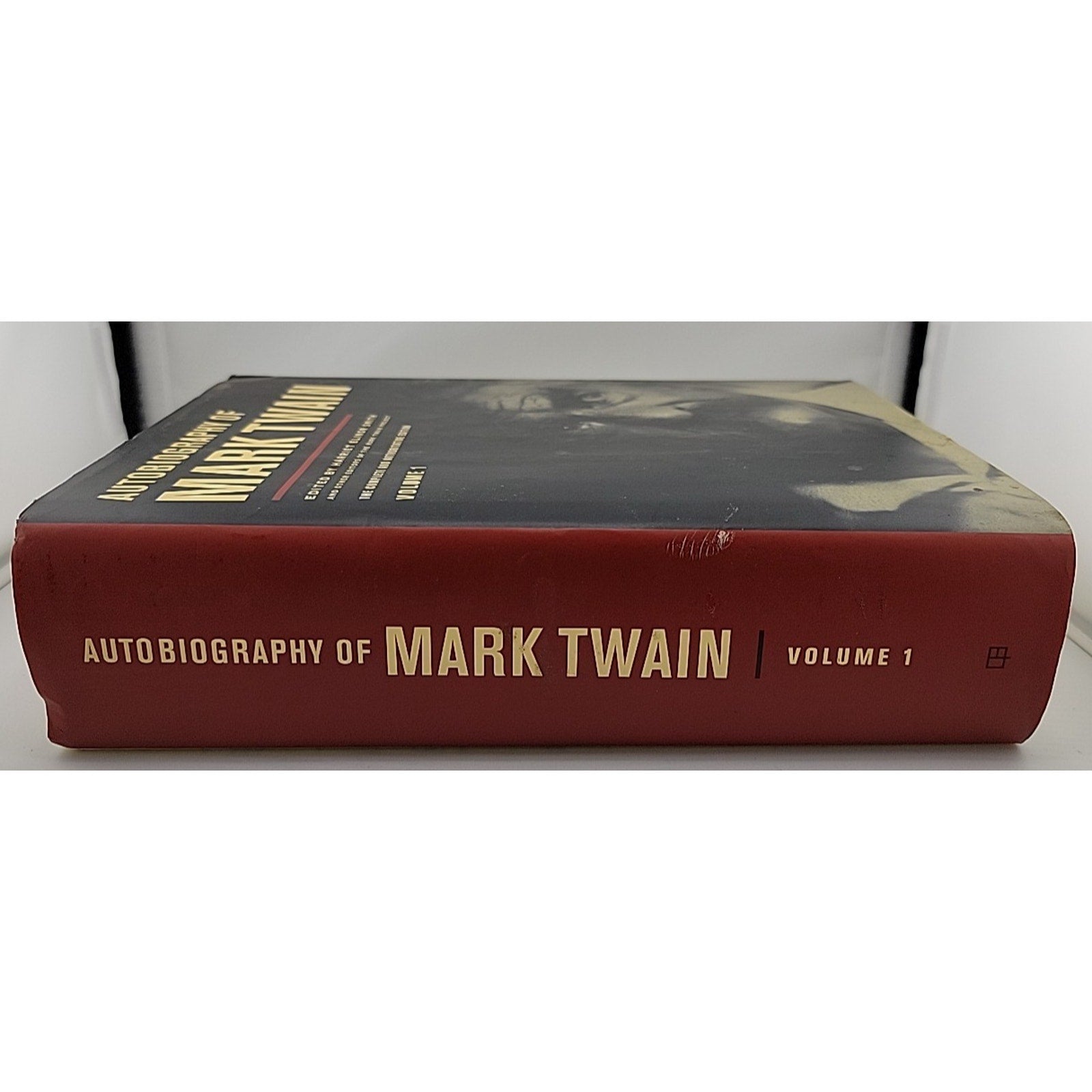 Autobiography of Mark Twain, Volume 1 : The Complete and Authoritative...