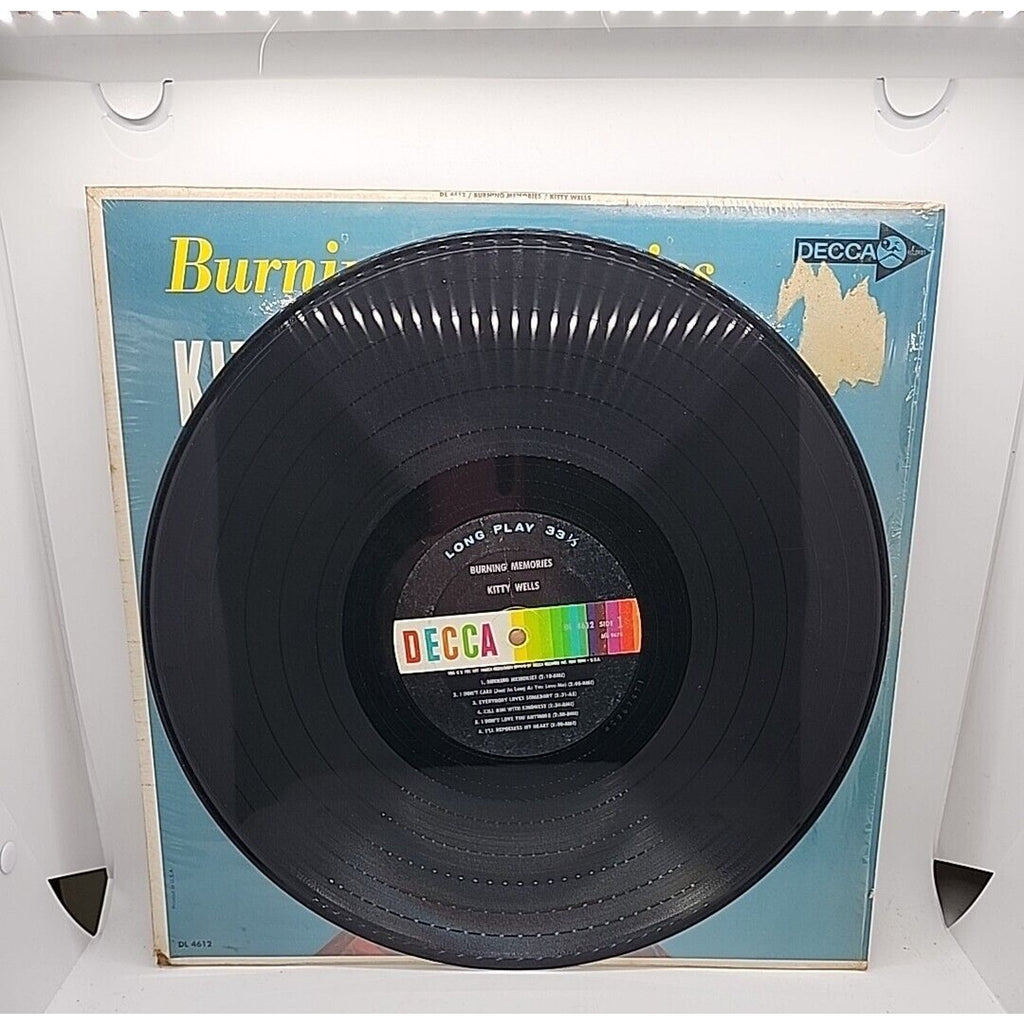 Kitty Wells Burning Memories (Record)