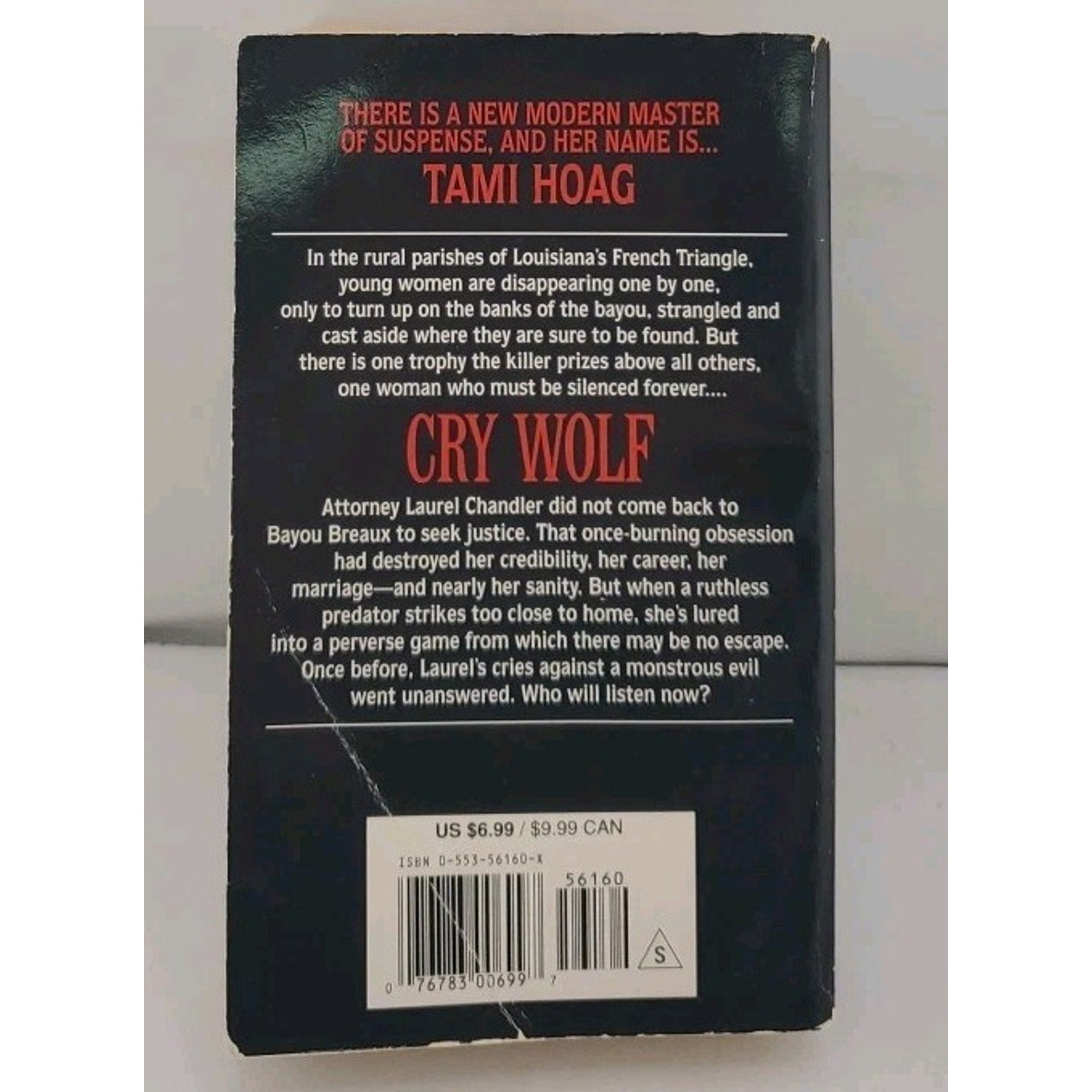 Cry Wolf : A Novel by Tami Hoag (1997, Trade Paperback)