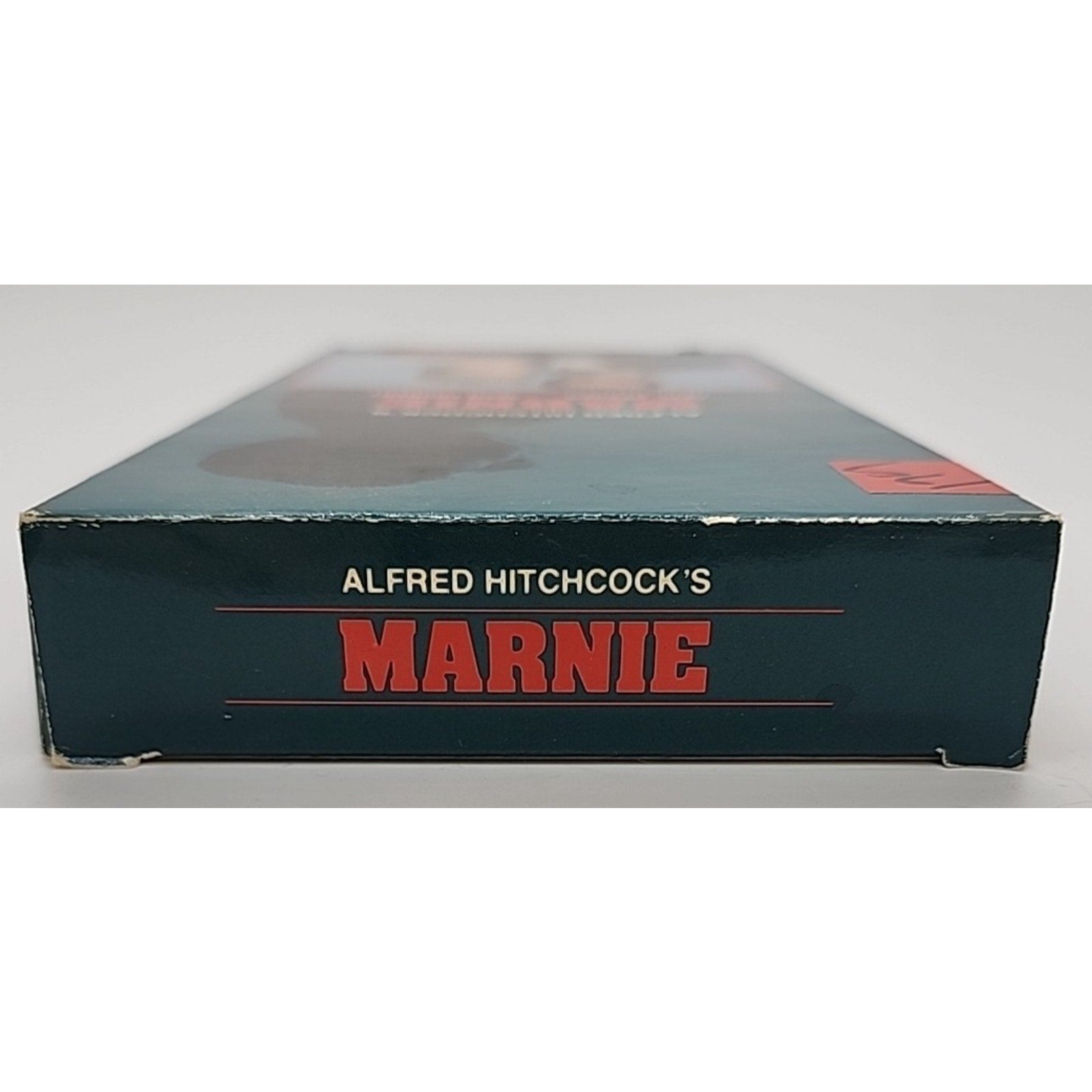 Alfred Hitchcock's Marine (VHS)