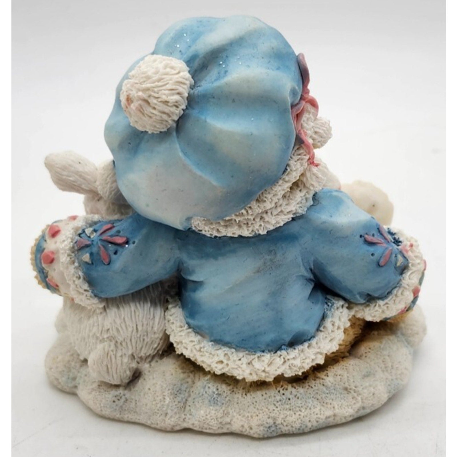 1994 Cherished Teddies 622818 Sonja Holiday Cuddles w/ Rabbits Bear Figurine
