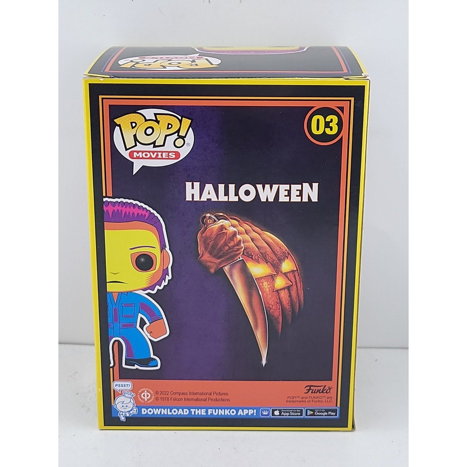 Funko Pop! Vinyl: Halloween - Michael Myers (Black Light) - Entertainment Earth