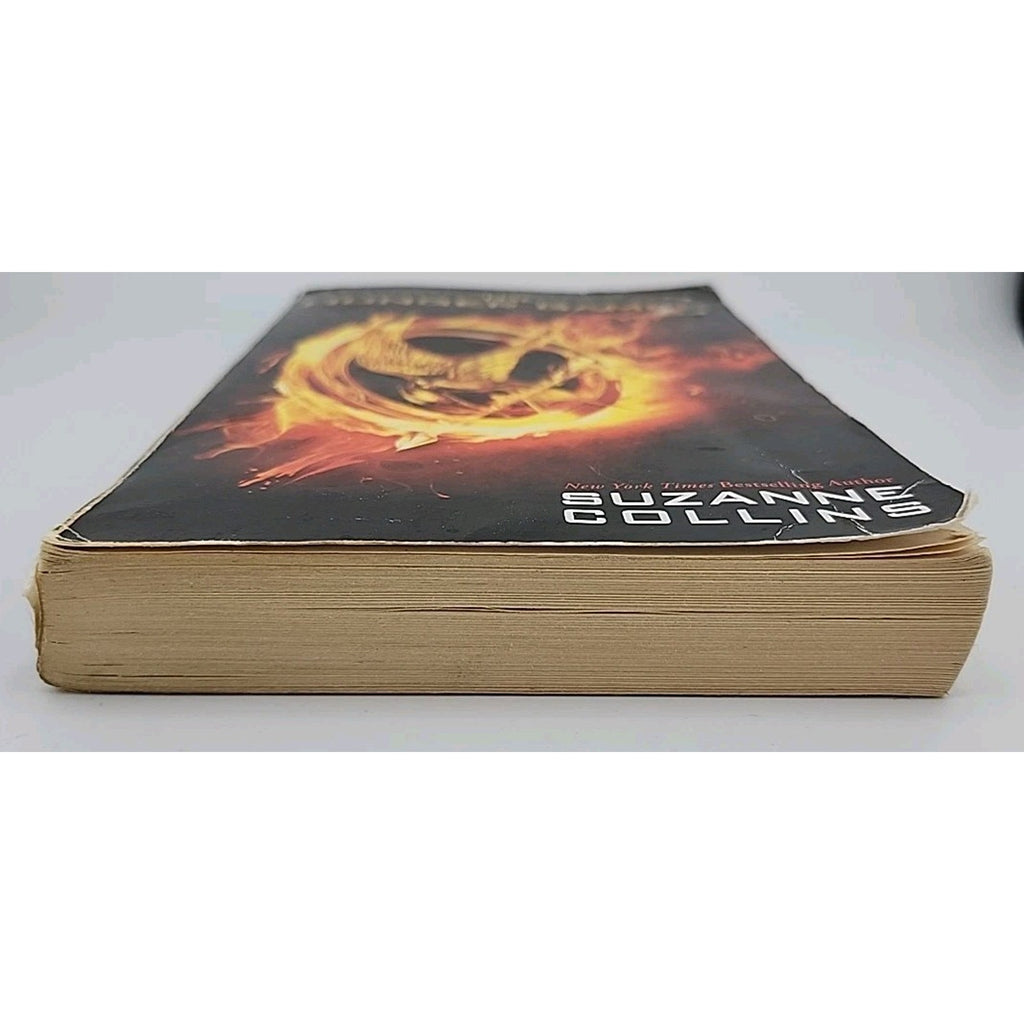 Hunger Games by Suzanne Collins (2012, Trade Paperback)