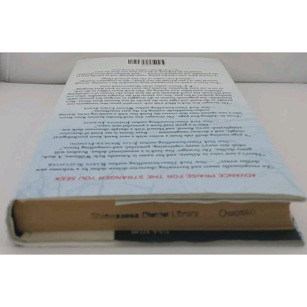Stranger You Seek : A Novel by Amanda Kyle Williams (2011, Hardcover)