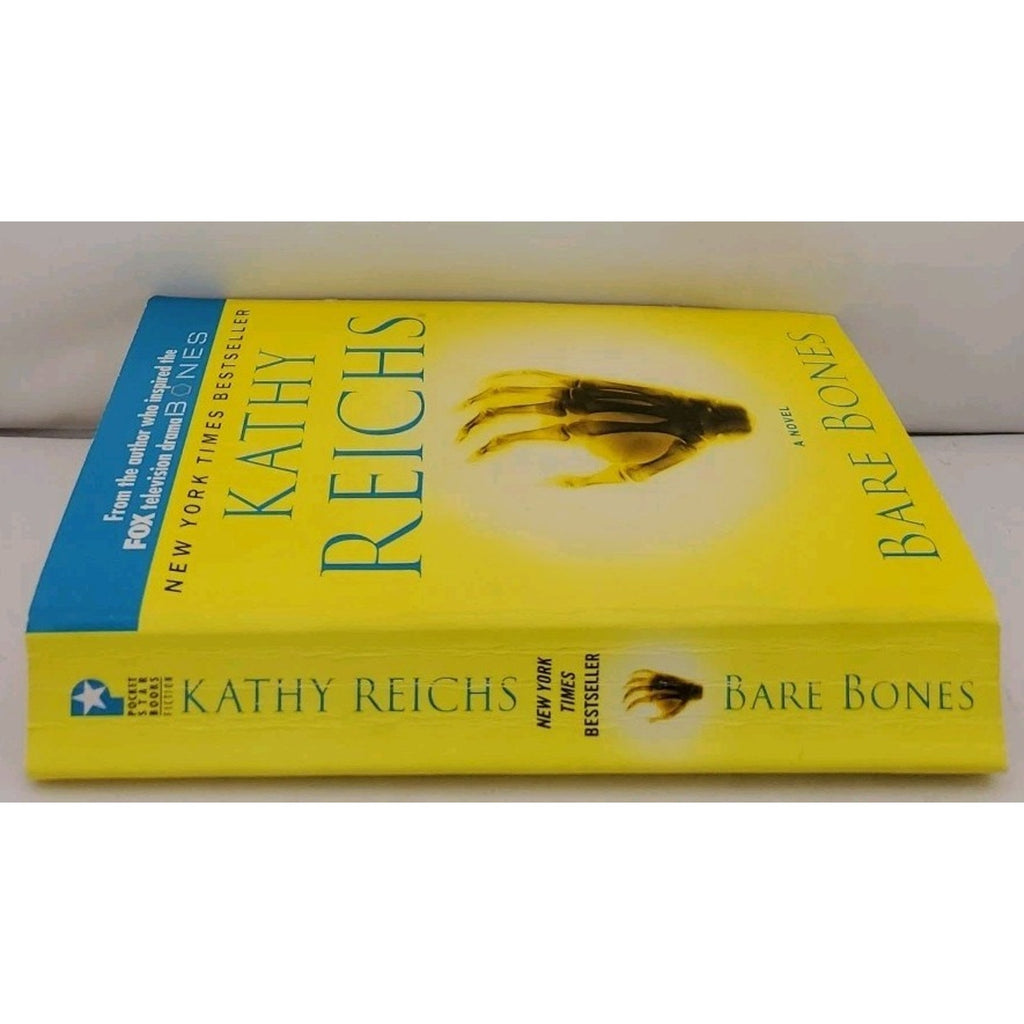 Bare Bones : A Novel by Kathy Reichs (2004, Trade Paperback)