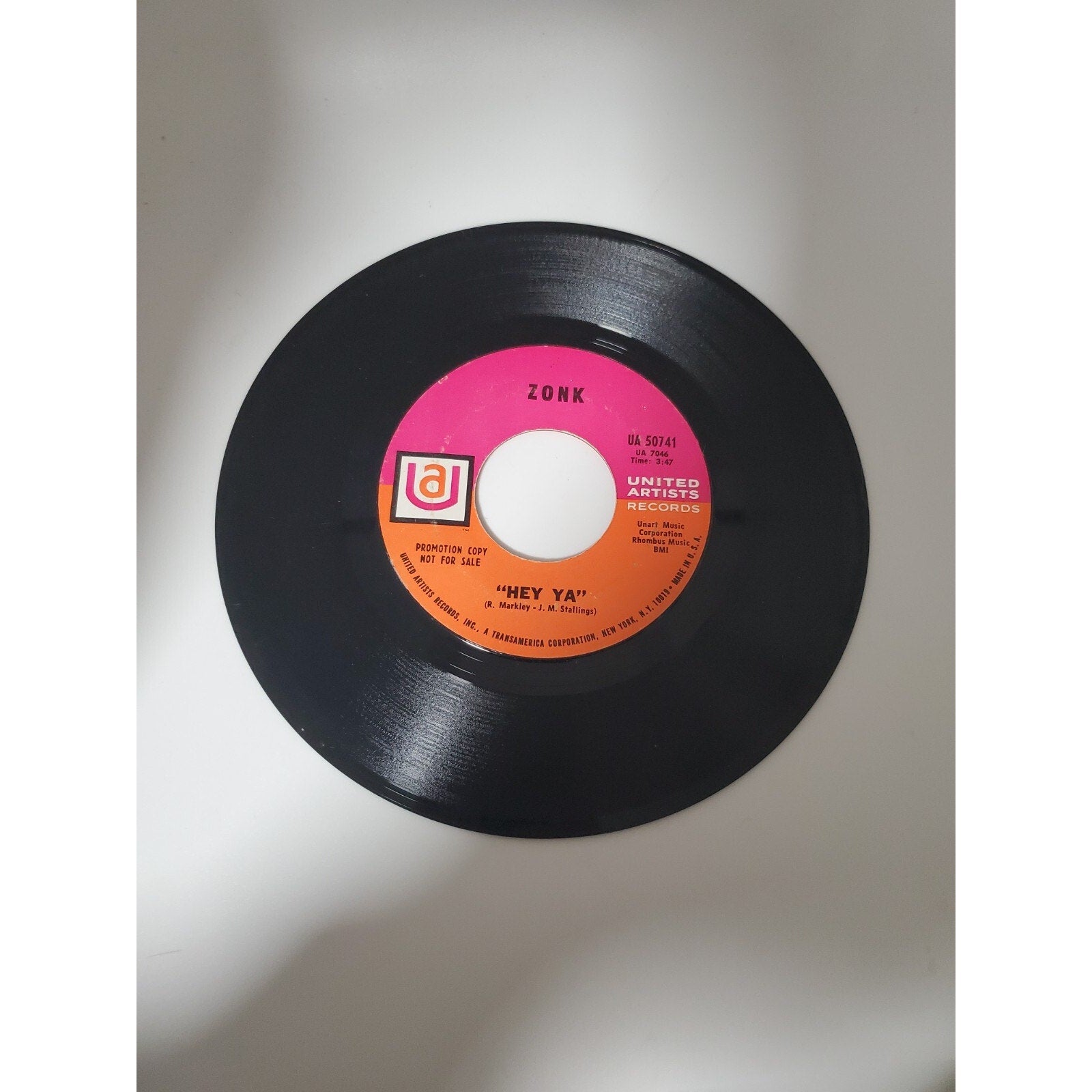 Hey Ya - Zonk (Record)