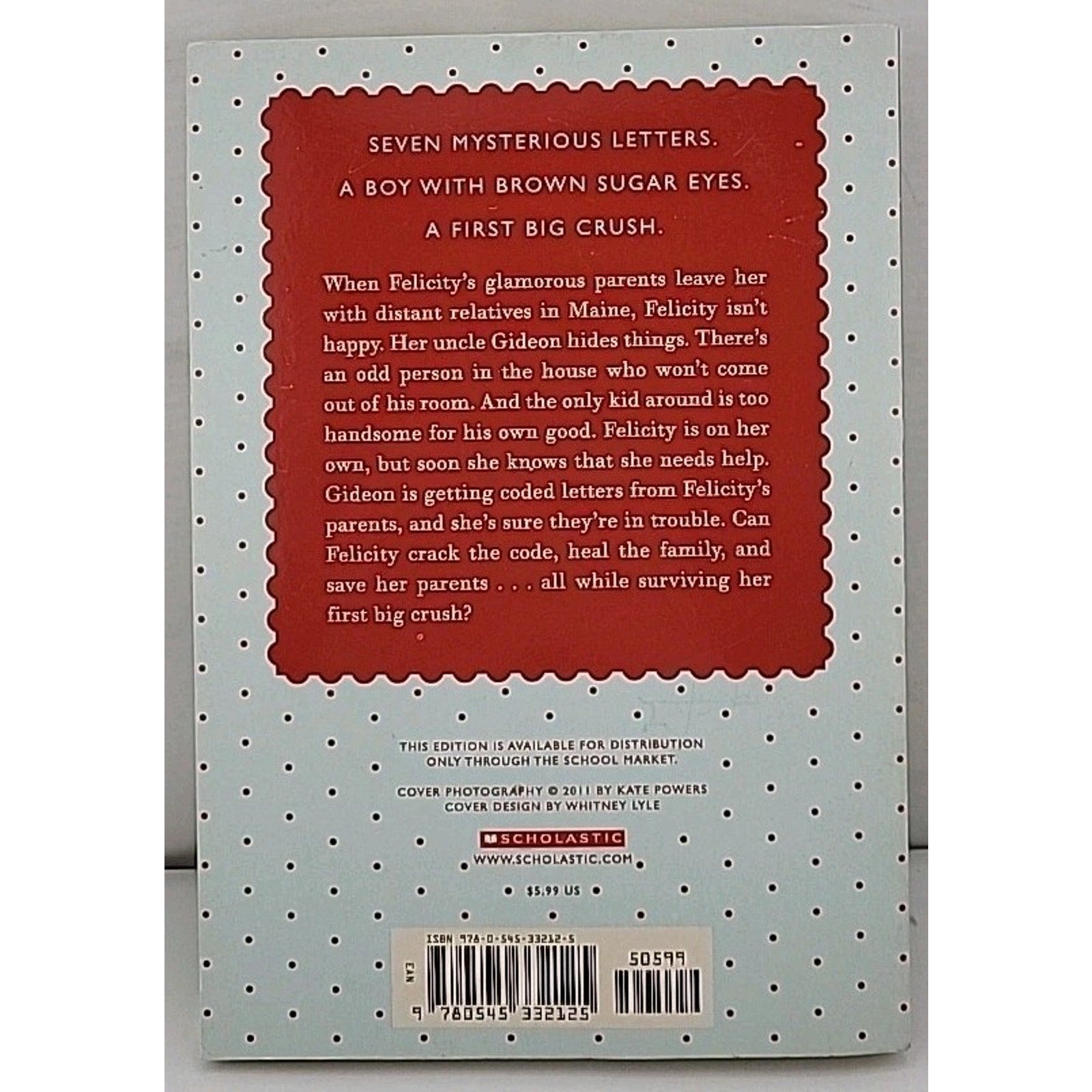 The Romeo and Juliet Code - Paperback By Phoebe Stone
