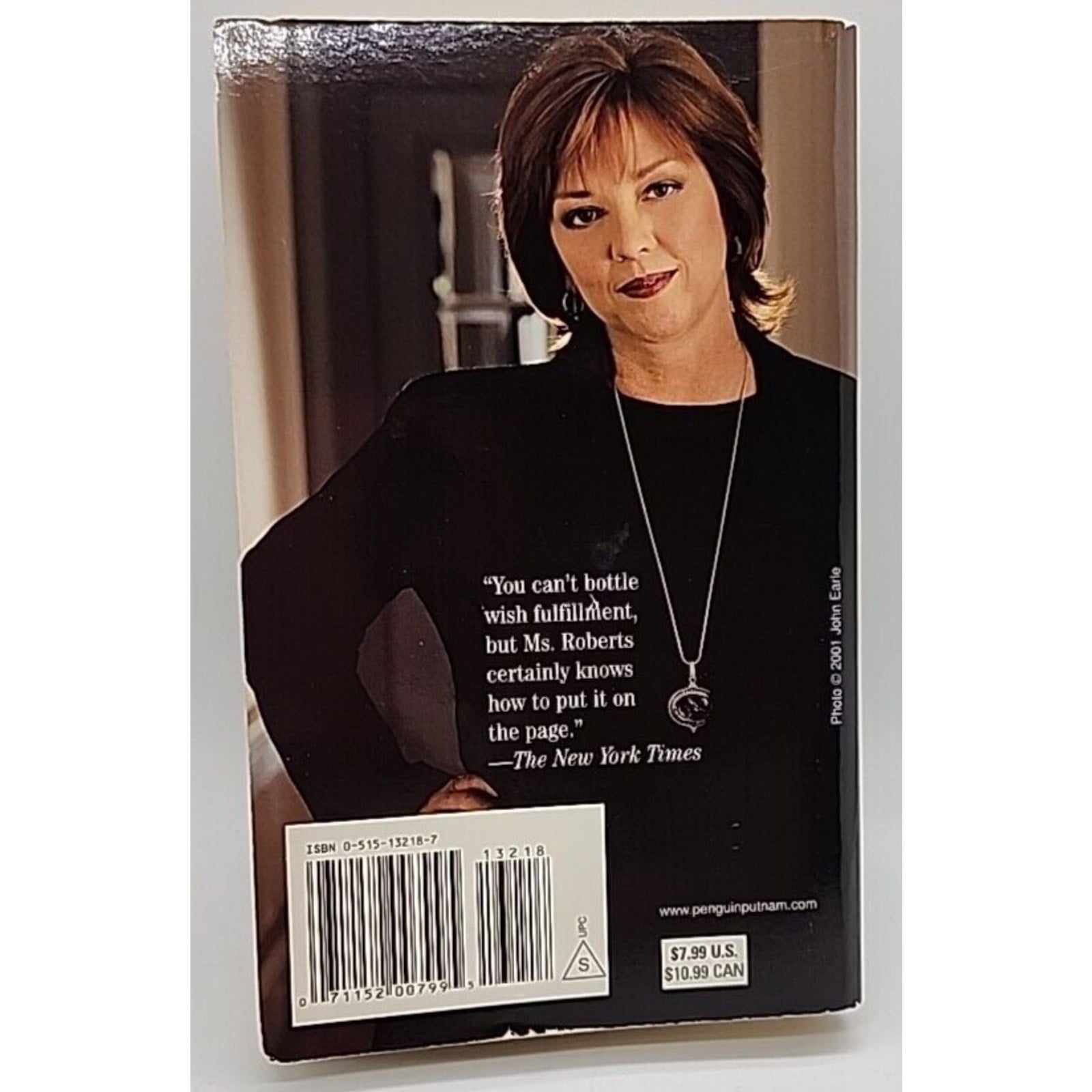 Villa by Nora Roberts (2002, Uk- a Format Paperback)