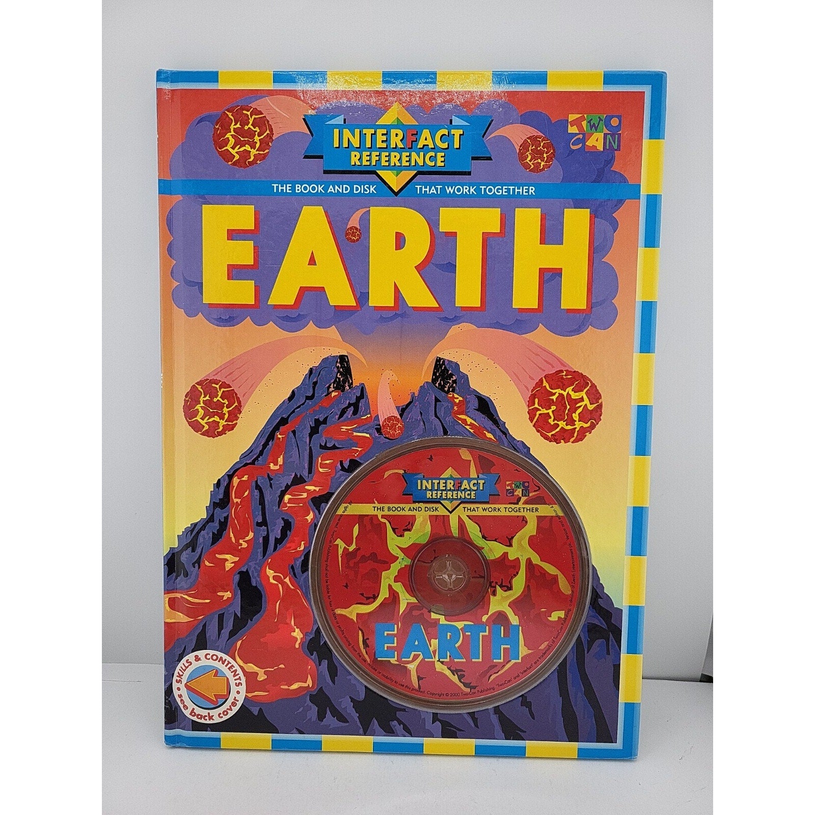 Earth : The Book and Disk That Work Together by William Wharfe (2000, Prepack)