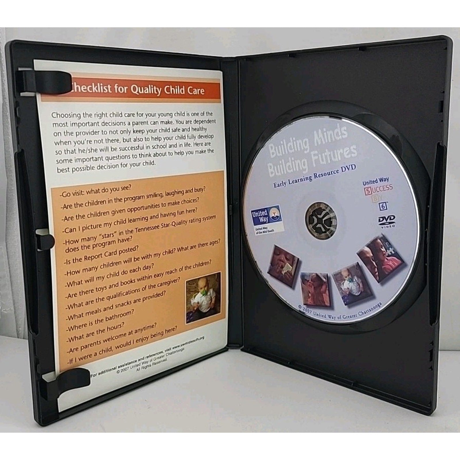 Early Learning Resource Building Minds Building Futures - United Way [DVD]