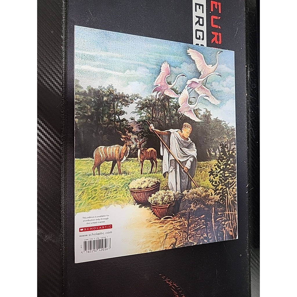 Mufaro's Beautiful Daughters by John Steptoe (1988)