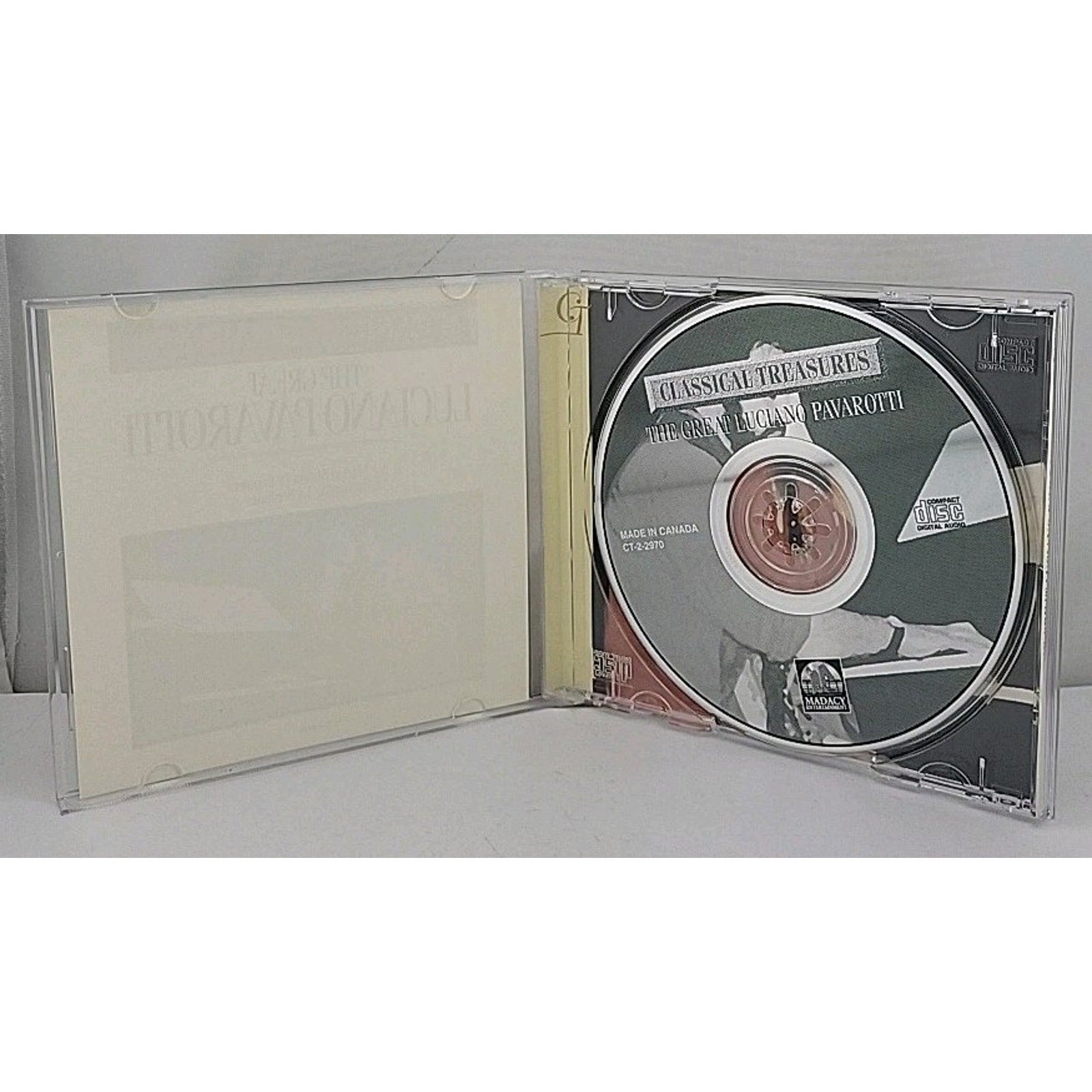 Classical Treasures: The Great Luciano Pavarotti -Ave Maria Messa Di Requiem CD