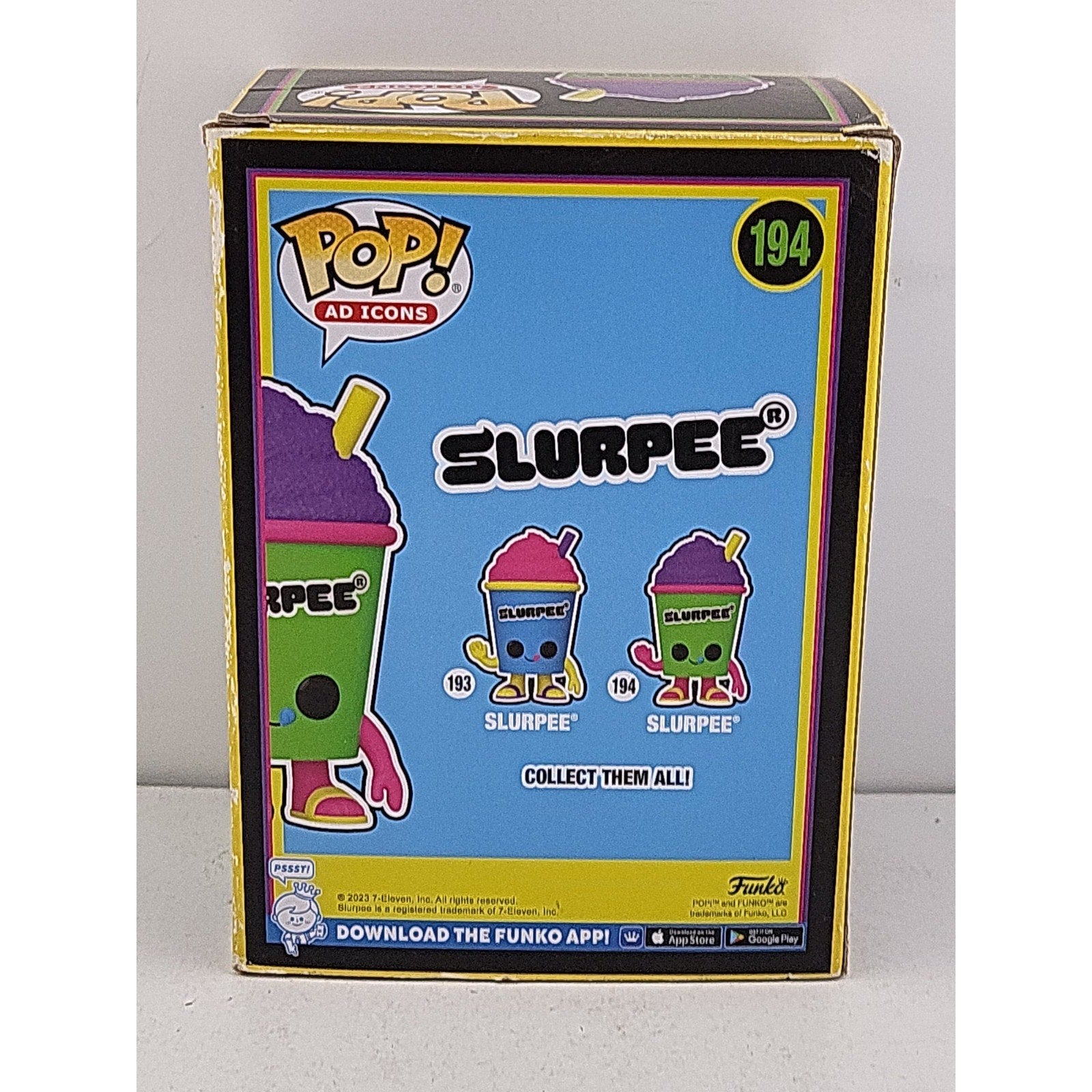 Funko Pop! Vinyl: 7-11 Slurpee - Slurpee (Green Cup) (Black Light) - 7-Eleven...