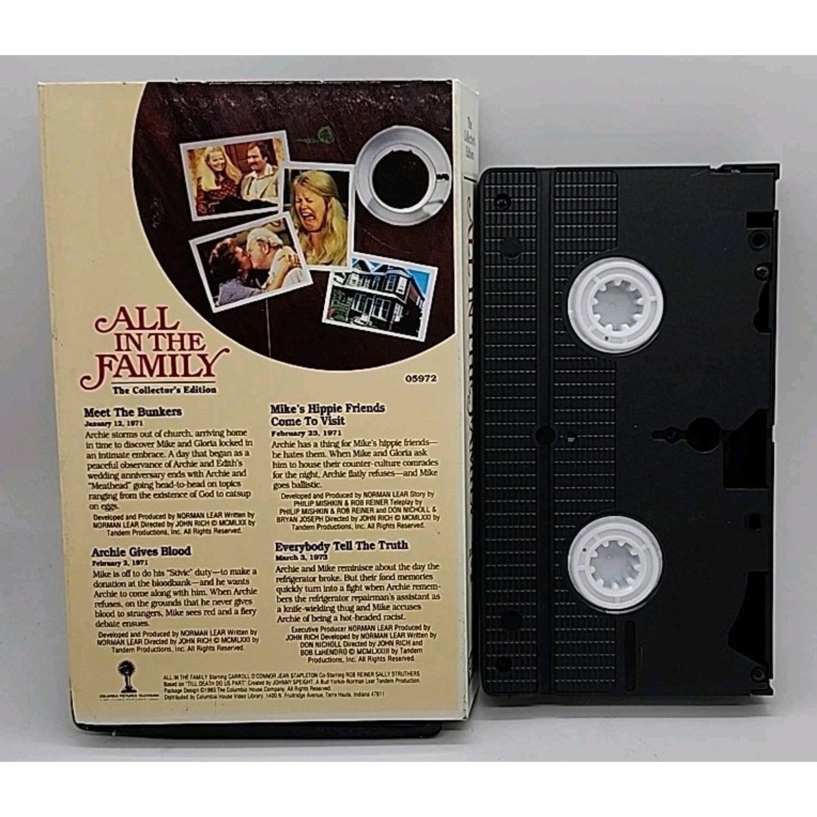 All In The Family - Archie vs Mike (VHS)
