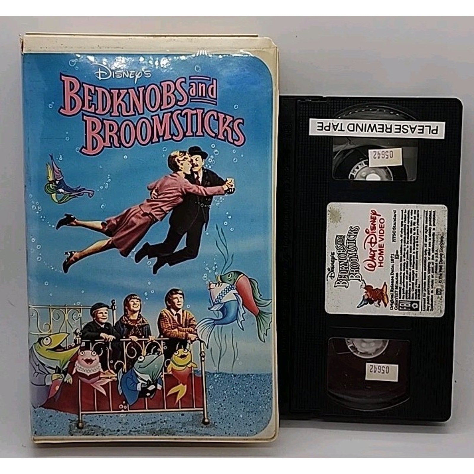 Bedknobs and Broomsticks (VHS, 1997)