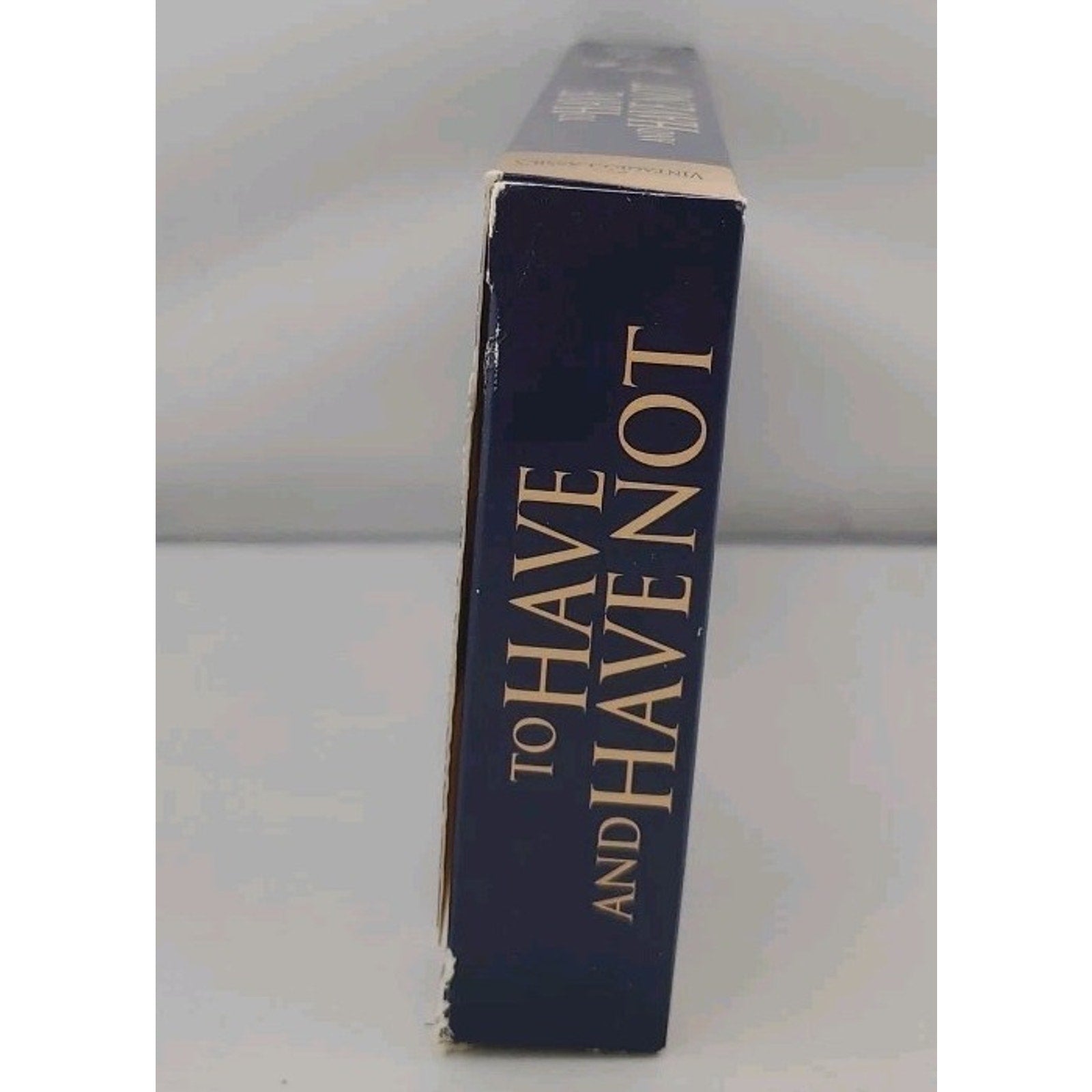 To Have and Have Not (VHS, 2001, Humphrey Bogart Collection)