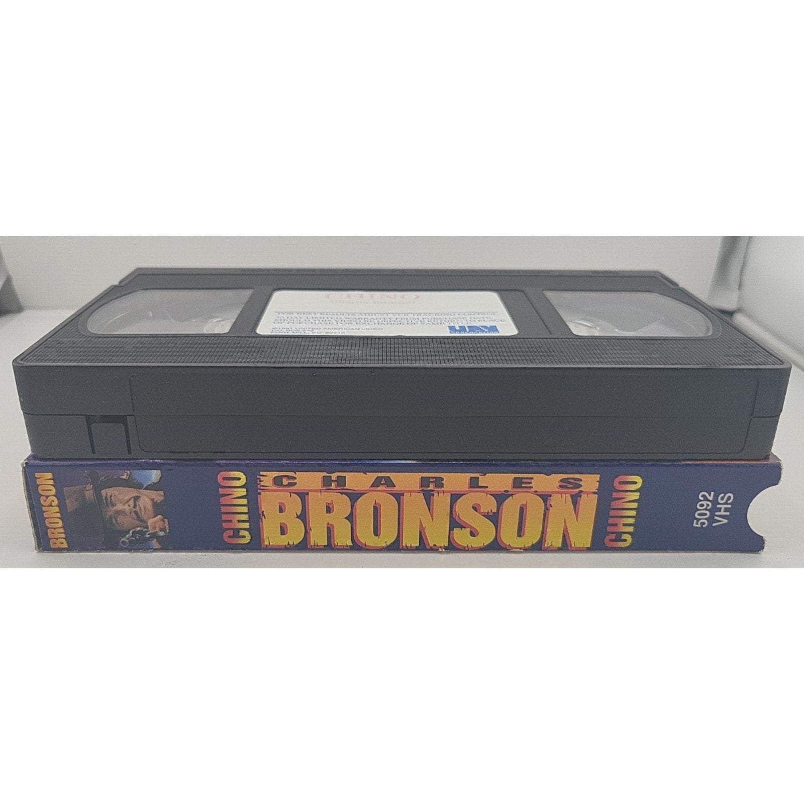 Chino (VHS, 2000)