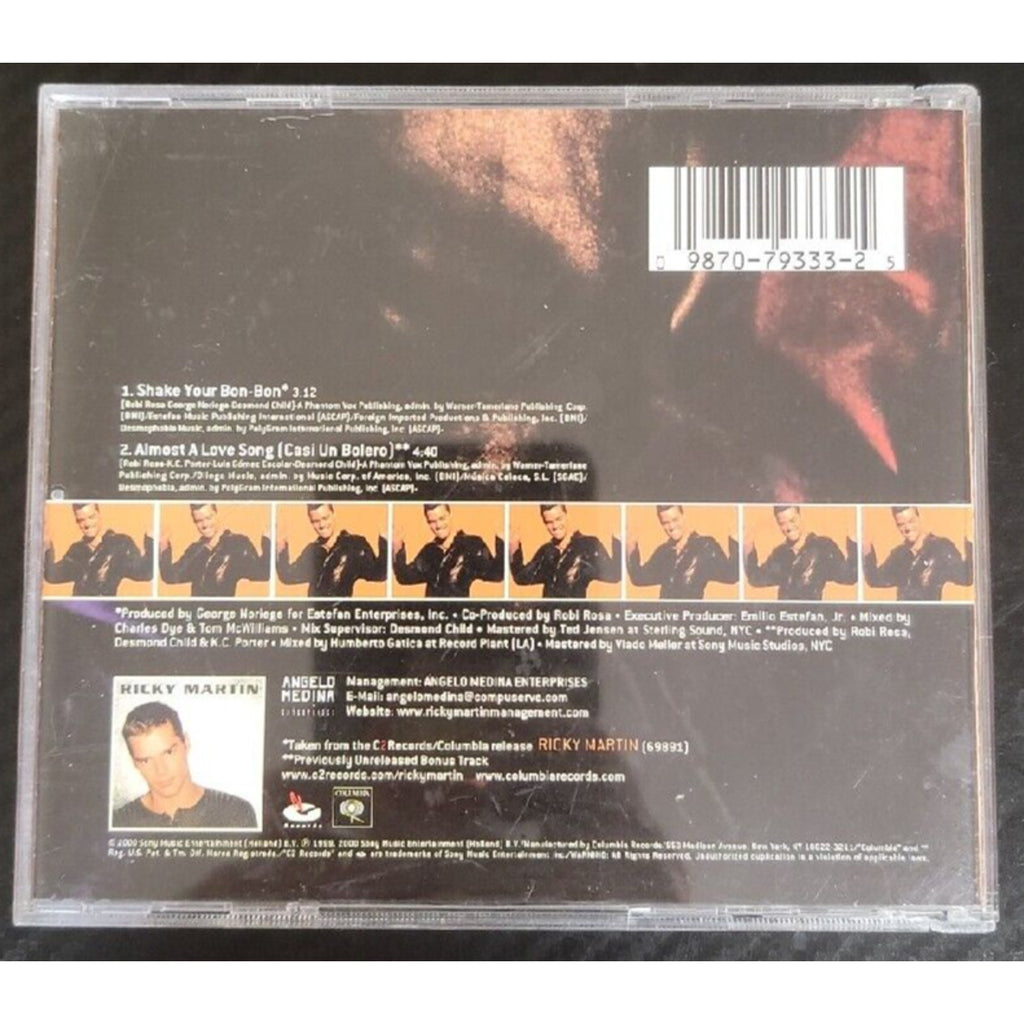 Shake Your Bon-Bon / Almost a Love Song - Music CD - Martin, Ricky - 2000-01-18