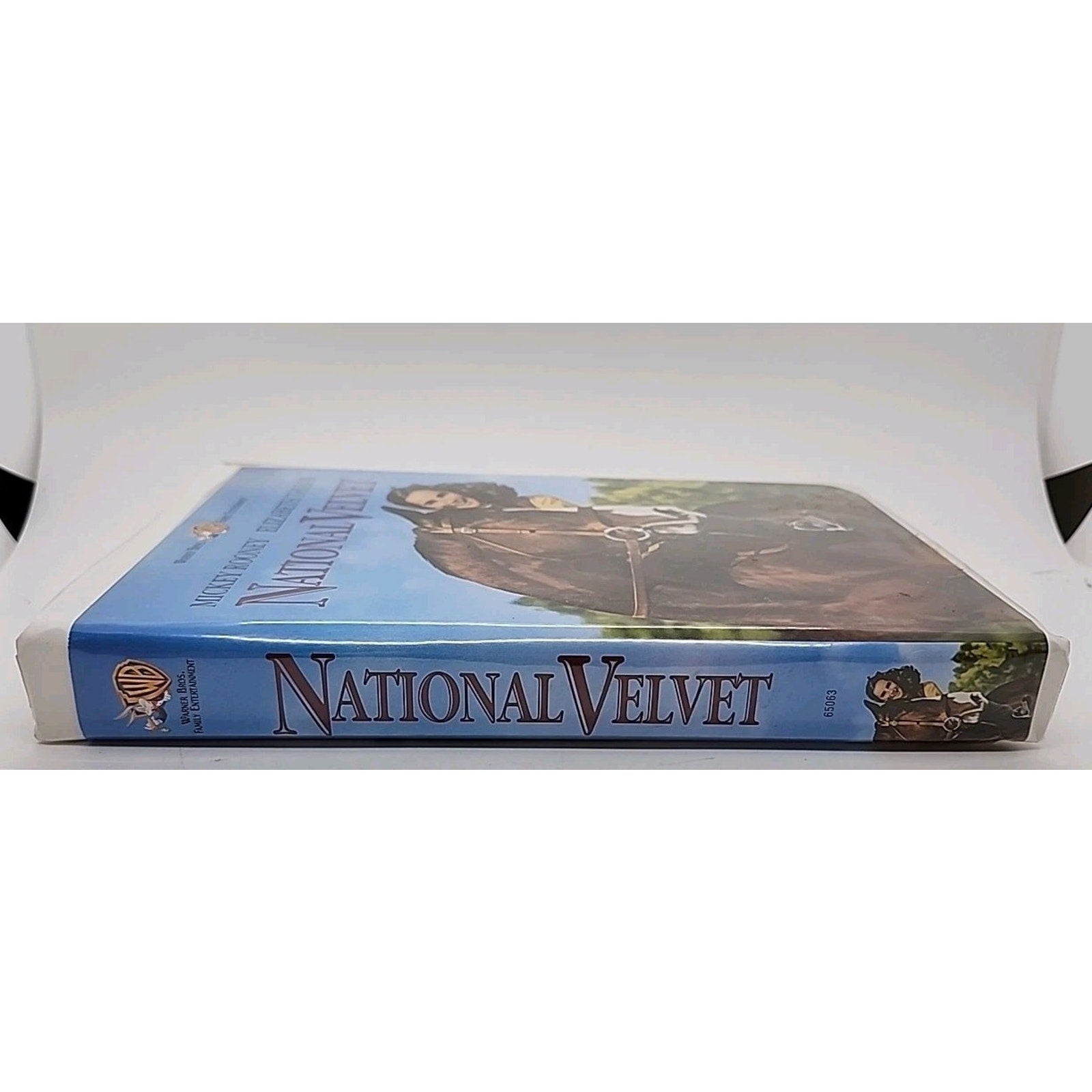 National Velvet (VHS, 2000, Clam Shell)