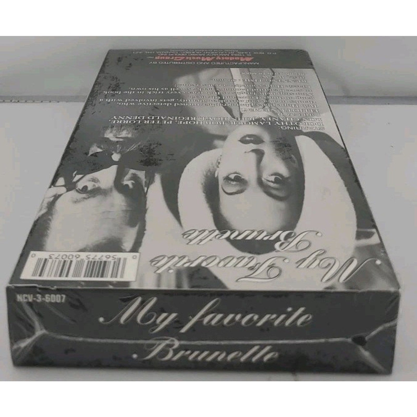 My Favorite Brunette (VHS, 1995, Collectors Edition)