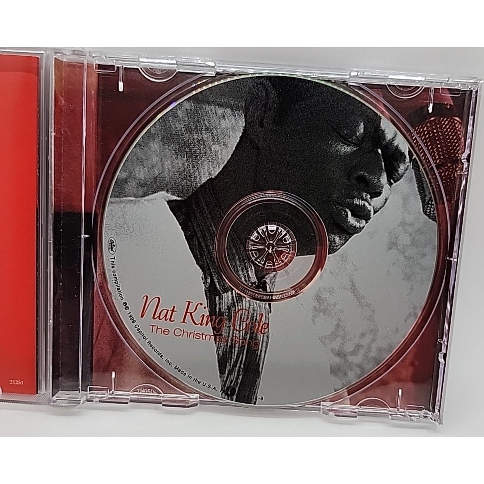 Christmas Song by Nat King Cole (CD, 1999)