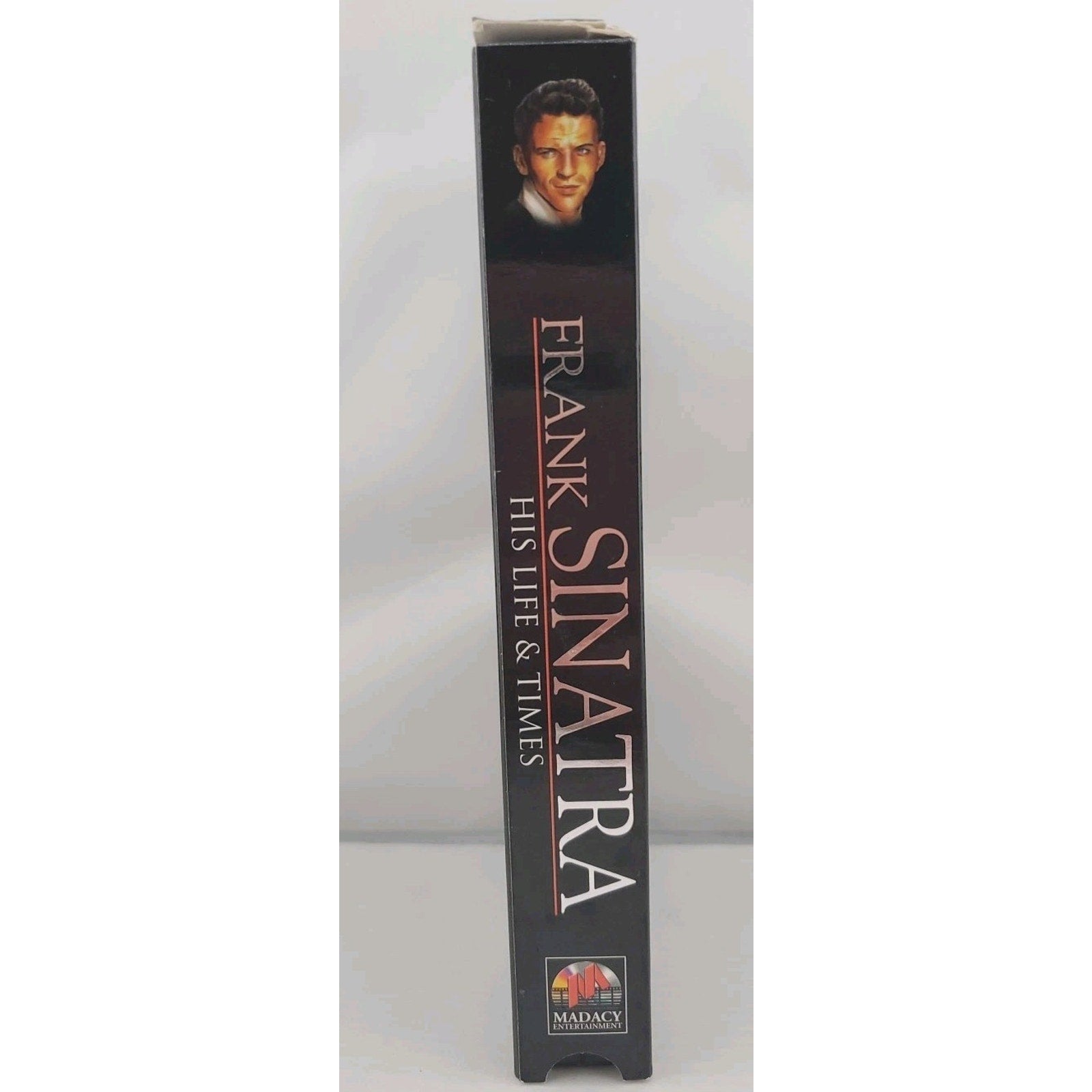 The Life And Times Of Frank Sinatra Collecters Edition In Black And White (VHS)