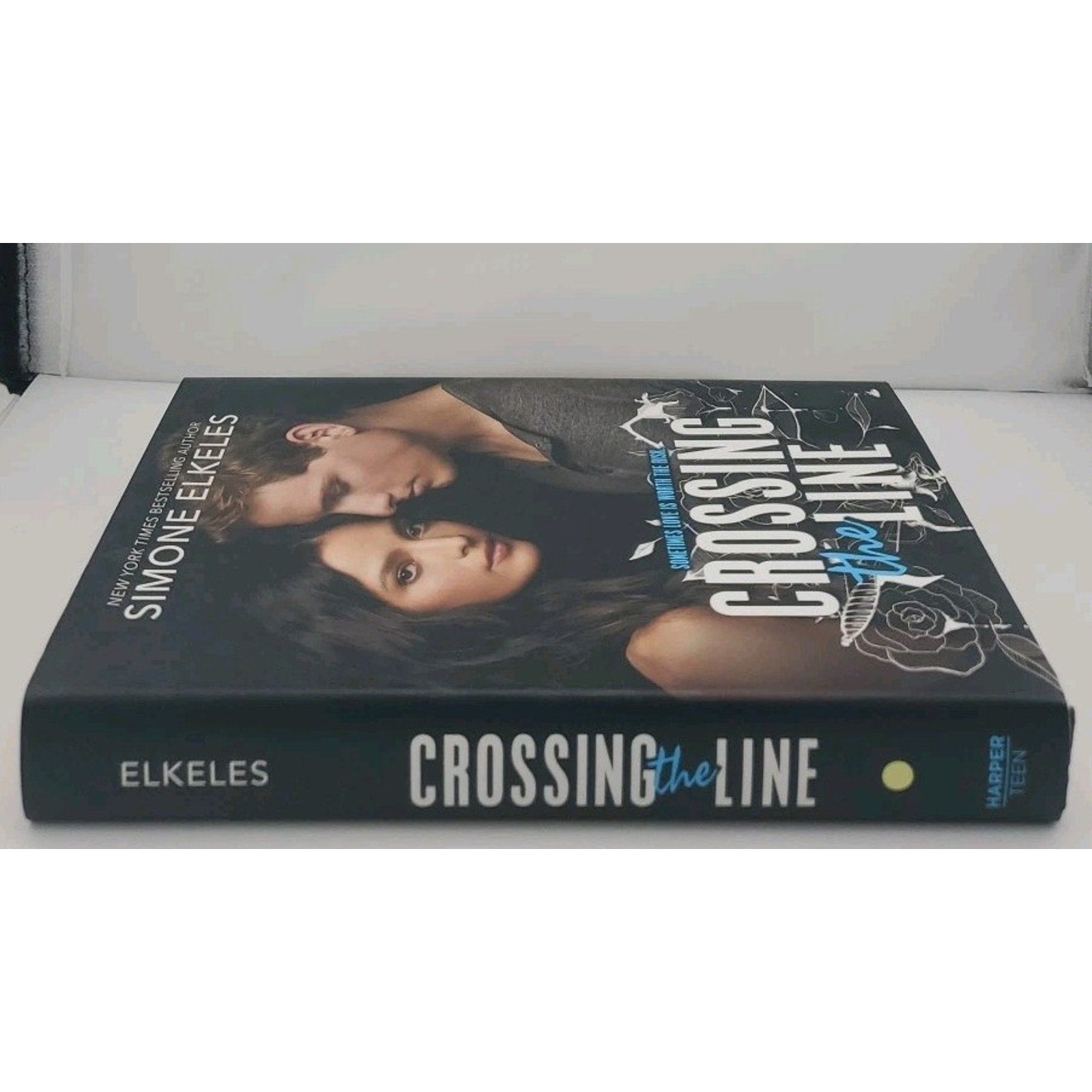 Crossing the Line by Simone Elkeles (2018, Hardcover)